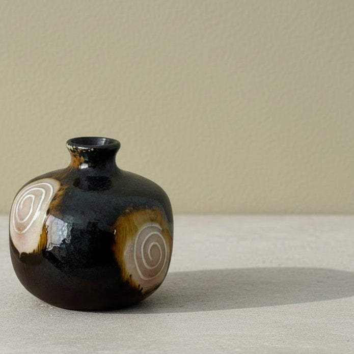 Mino Ware Handmade Bud Vase “Uzumaki” (Swirl)