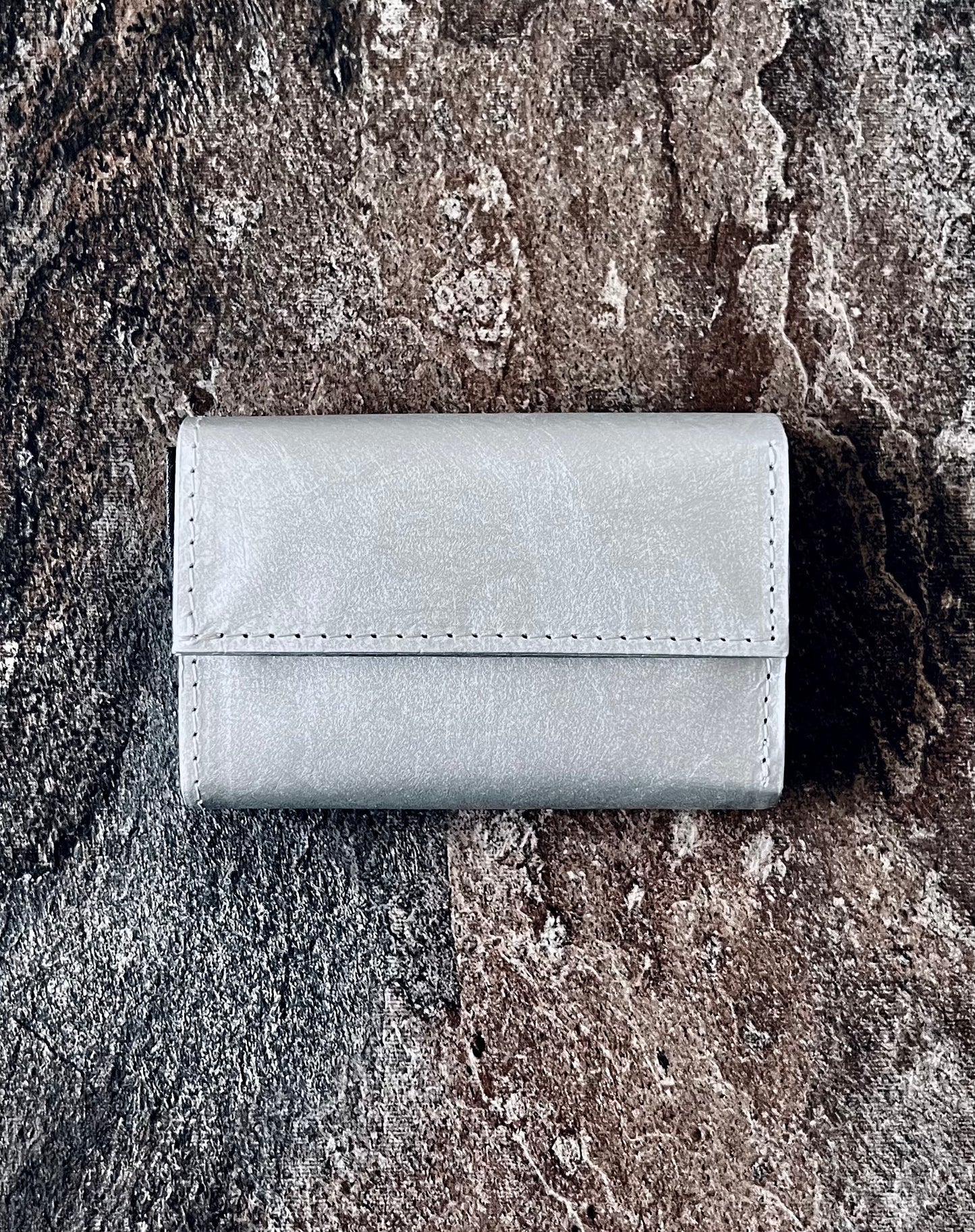 Situs Minimalist Wallet – Made with Tyvek® "Silver"