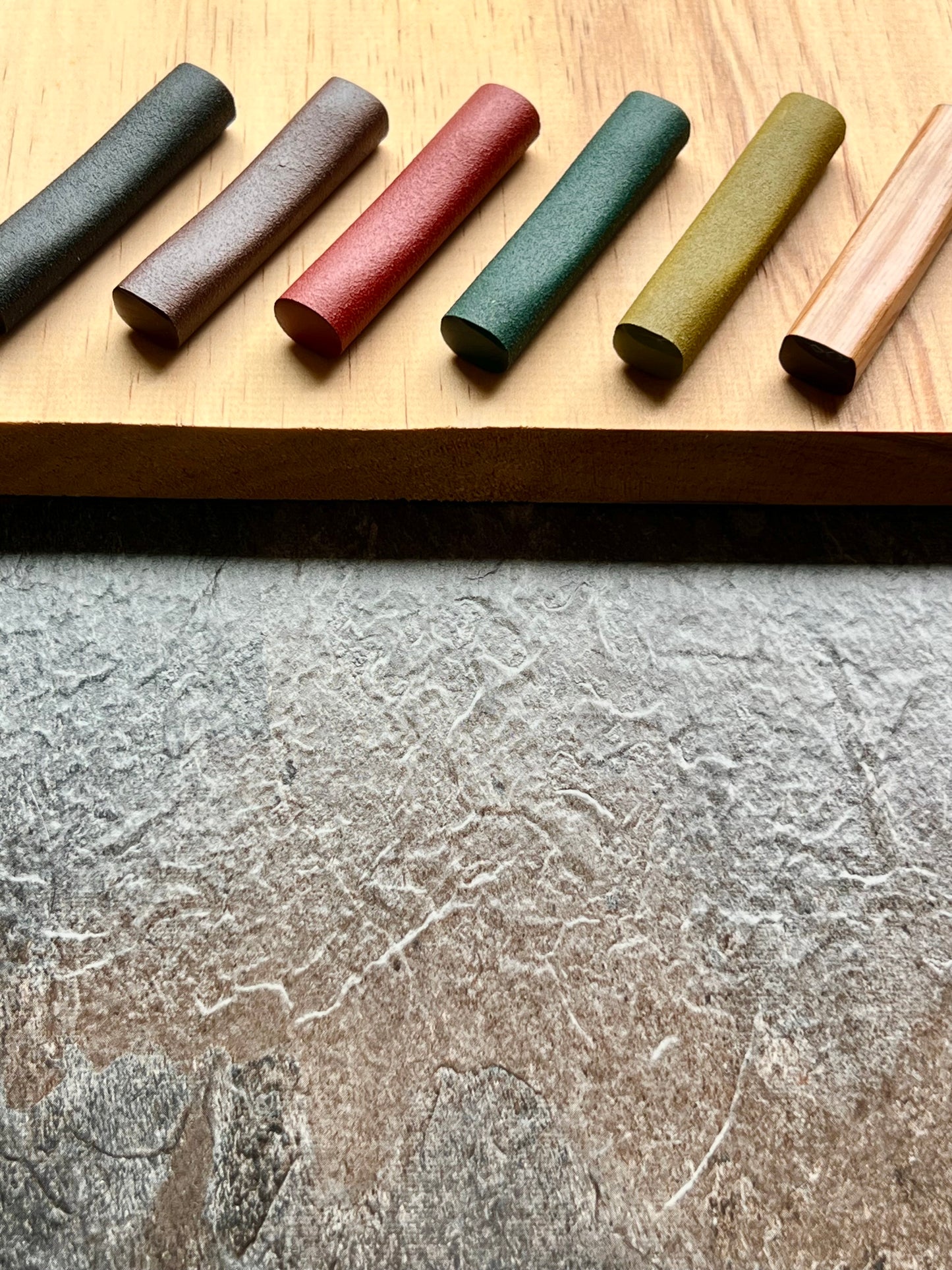 Minimal Japanese Chopstick Rest "Brown"
