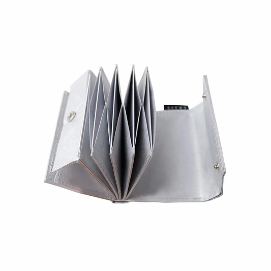 Situs Minimalist Wallet – Made with Tyvek® "Silver"