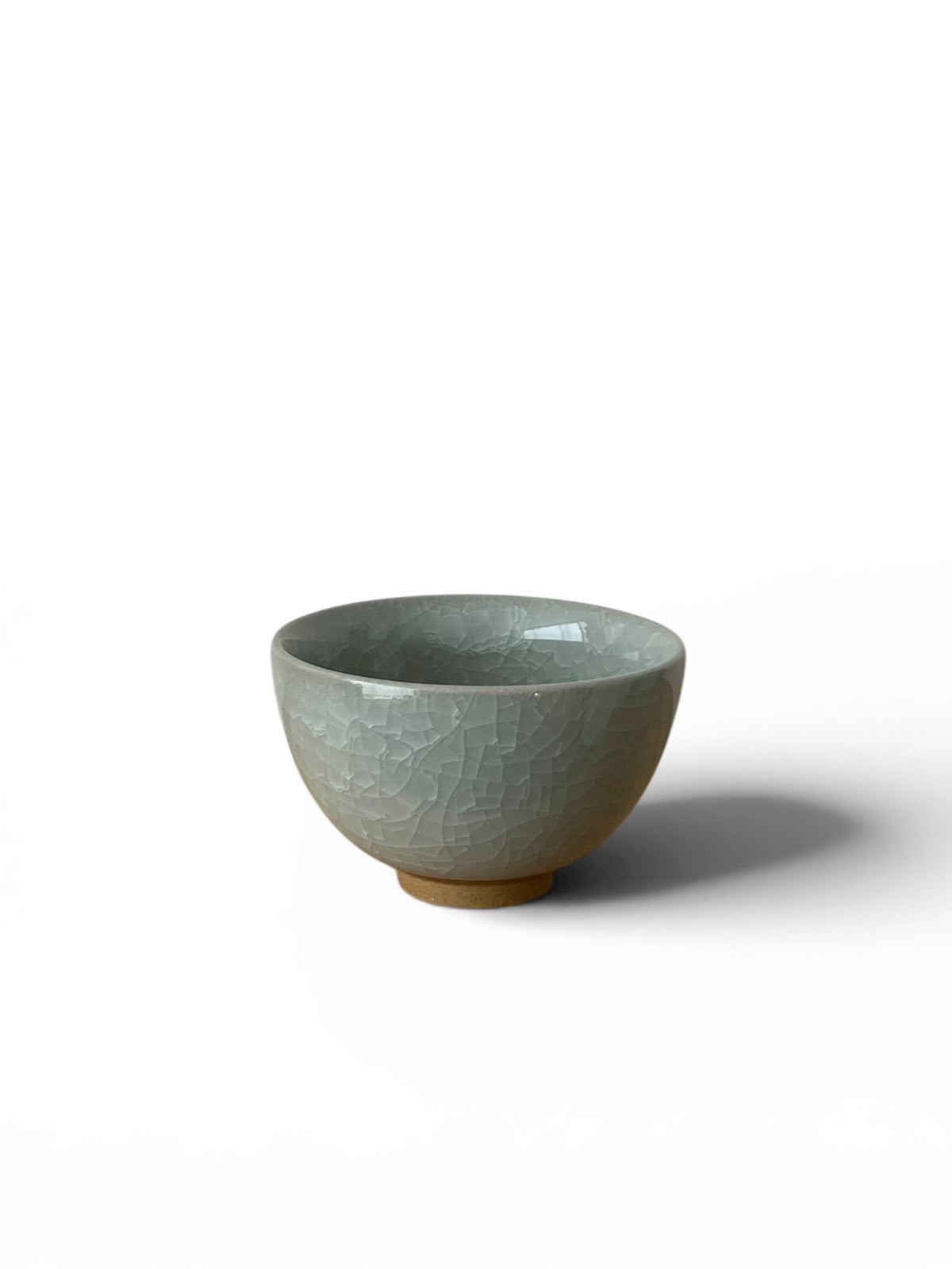 [Arita Ware] Celadon Glaze with Ice-Crackle Pattern (Kanyu) small bowl -Light gray-