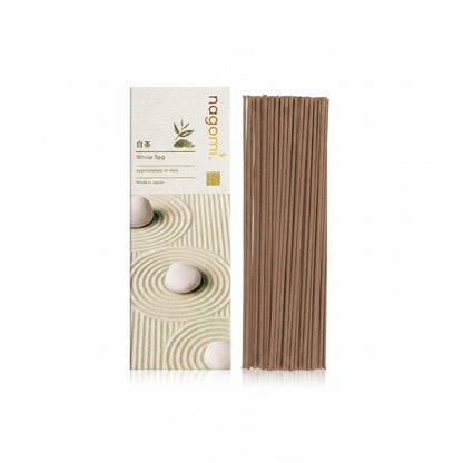 nagomi. Japanese Incense Sticks - White Tea (白茶)