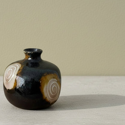 Mino Ware Handmade Bud Vase “Uzumaki” (Swirl)