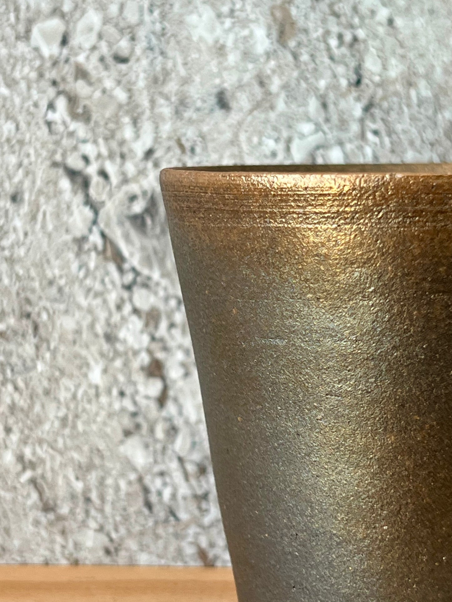 Bin Akiyama – Carbon-Fired Ceramic Cup (Kasama Ware)