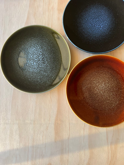 Mino Ware Plate  (Diameter 215mm) – Lapis Blue Crystal Glaze