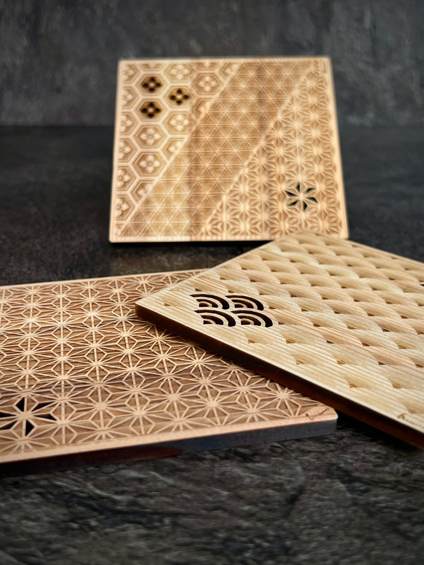 Wooden Coaster with Seigaiha Pattern – Tosa Reihoku Cedar