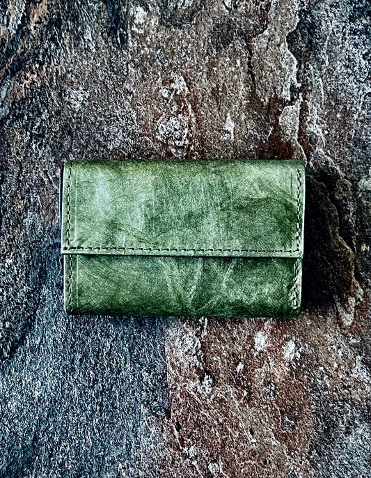 Situs Minimalist Wallet – Made with Tyvek® "Ivy Green"