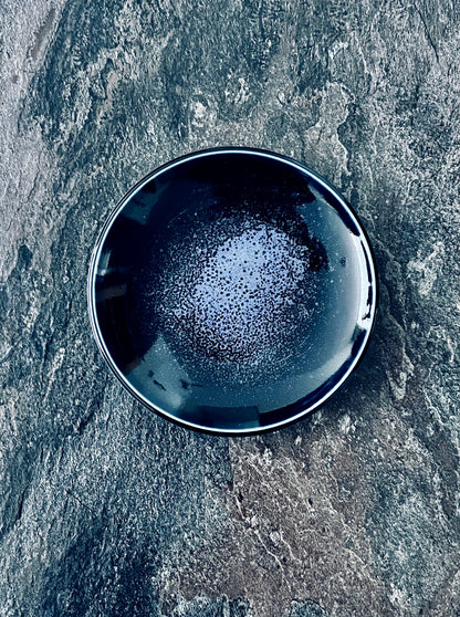 Mino Ware Small Plate – Lapis Blue Crystal Glaze