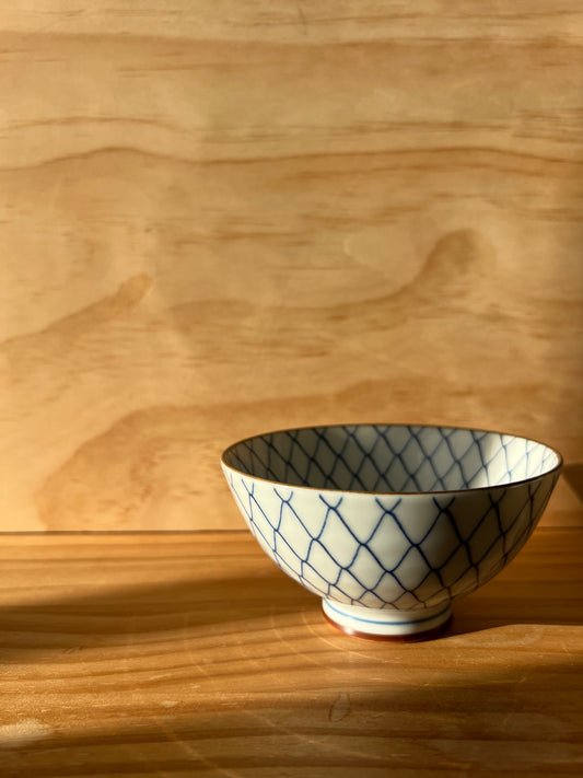 Arita-yaki Bowl "Amime" | Japanese Blue & White Bowl 12cm
