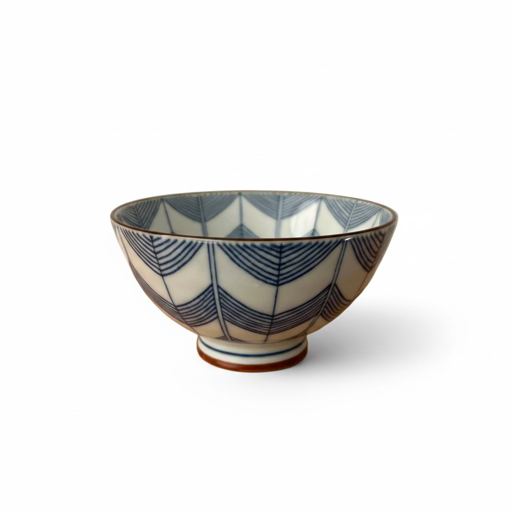 Arita-yaki Bowl "Yabane" | Japanese Blue & White Bowl 12cm - Feather Pattern