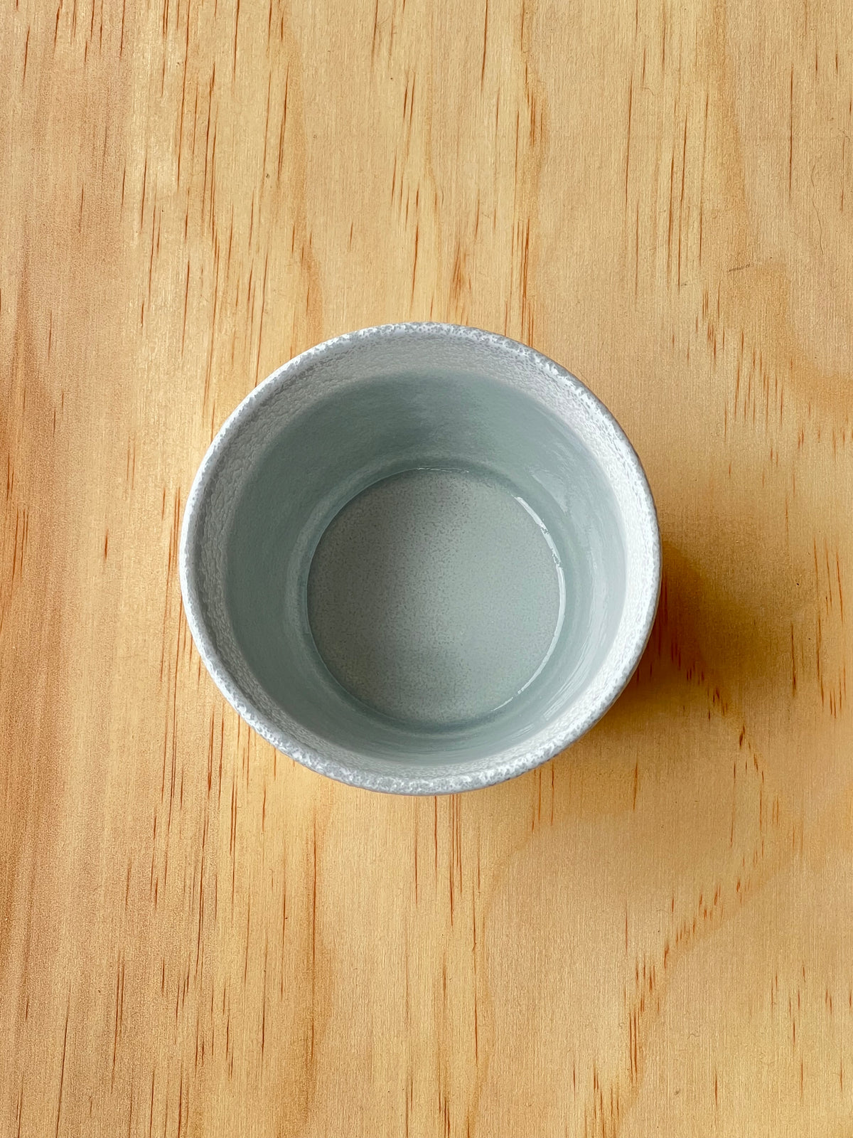 Mino ware Japanese ceramic cup / Gray