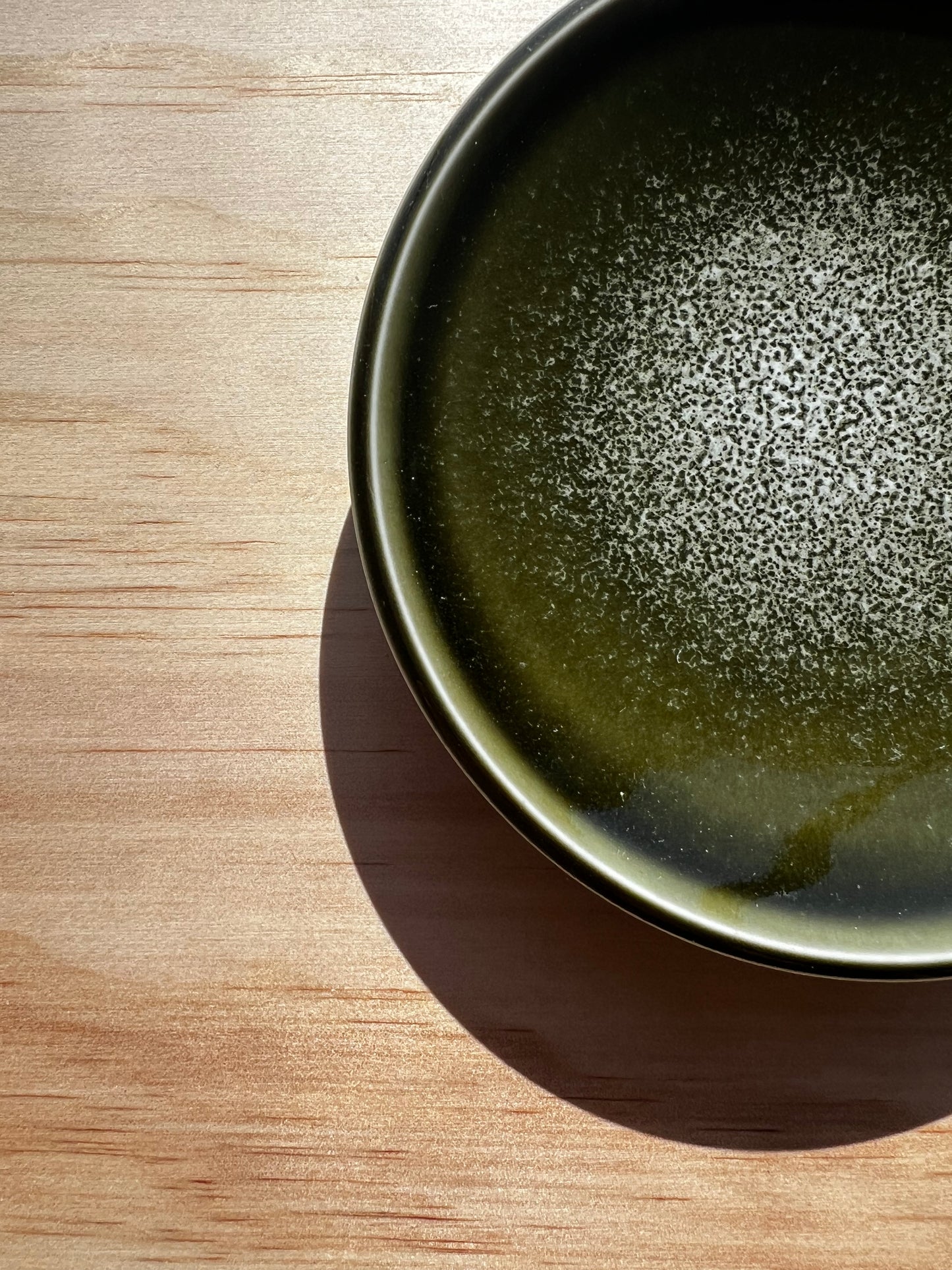 Mino Ware Small Plate – Oribe-Inspired Crystal Glaze