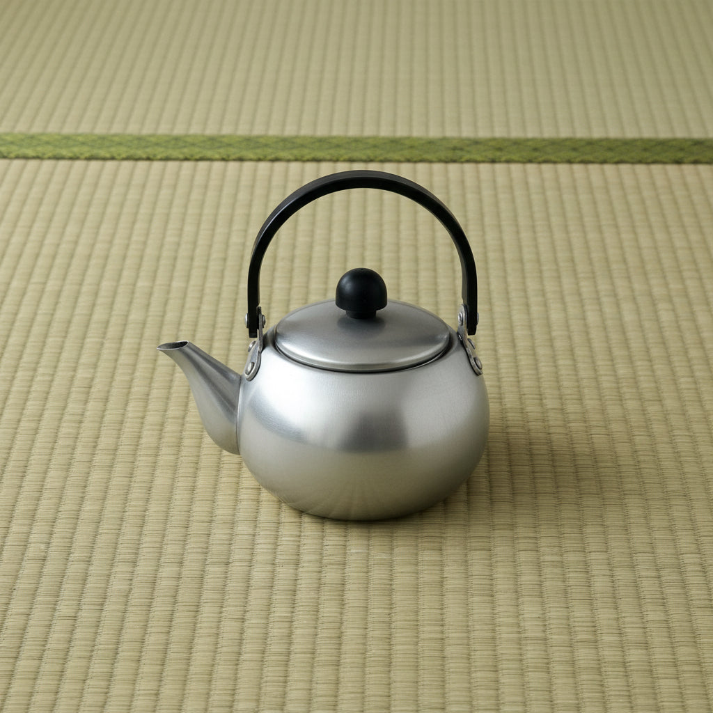 Aluminum Teapot with Strainer | Lightweight Japanese Kyusu Fujita Metal
