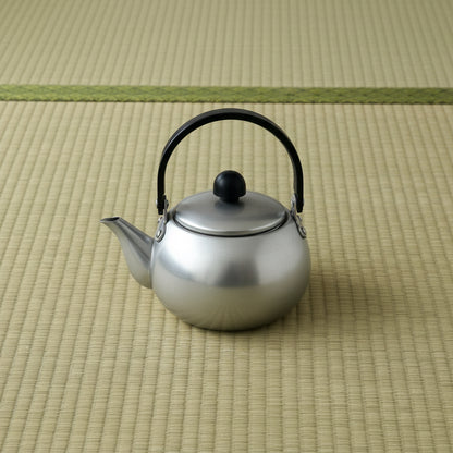 Aluminum Teapot with Strainer | Lightweight Japanese Kyusu Fujita Metal