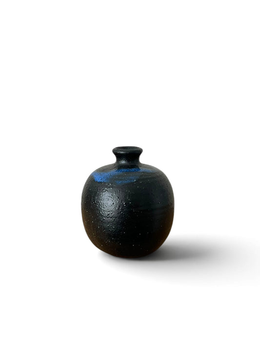 Mino Ware Handmade Bud Vase “Shinkai” (Deep Sea)