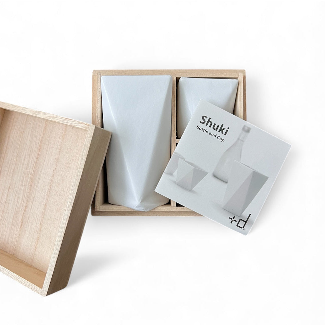 Shuki Designed by Daisaku Choh – Bottle and Cup