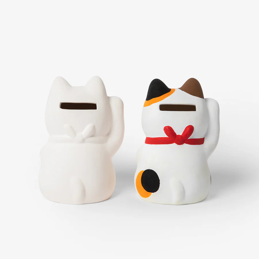 Hand Painted Lucky Cat (Right Paw Up) Coin Bank – DIY Ceramic