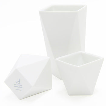 Shuki Designed by Daisaku Choh – Bottle and Cup